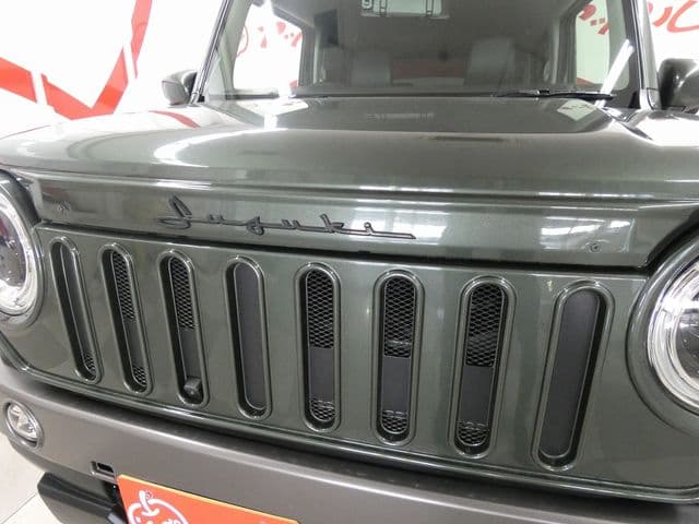 Car thumbnail 3