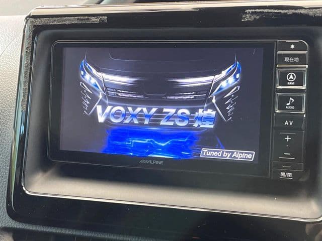 Car thumbnail 3