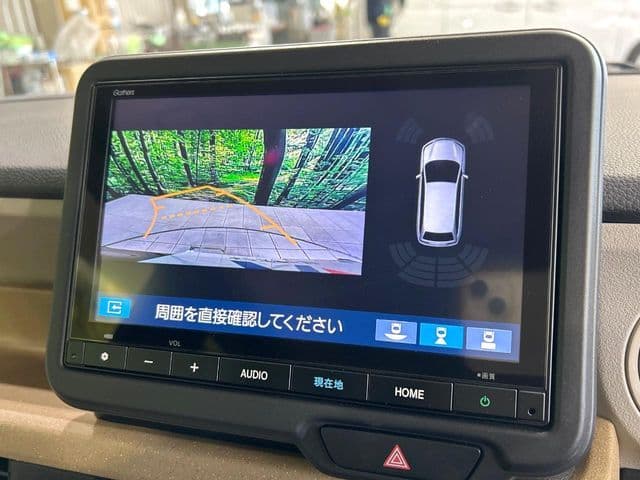 Car thumbnail 4