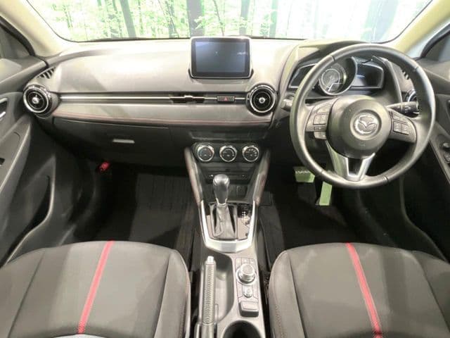 Car thumbnail 2
