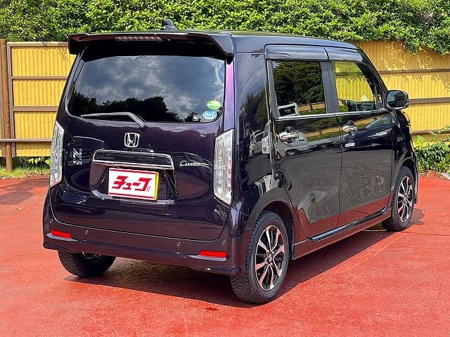 Car thumbnail 3