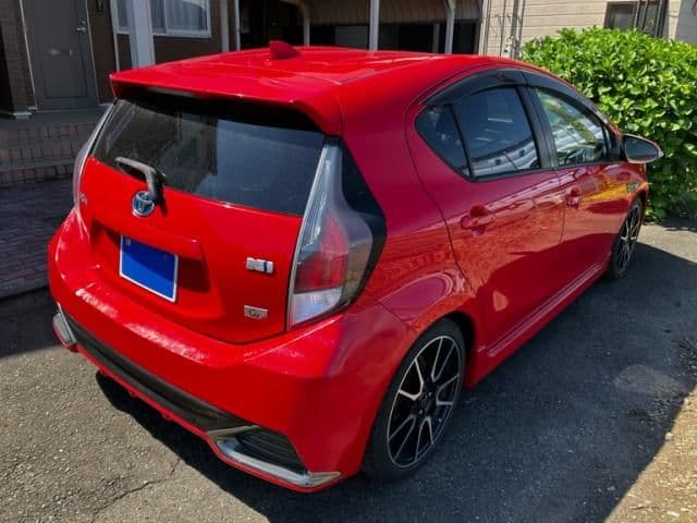 Car thumbnail 2