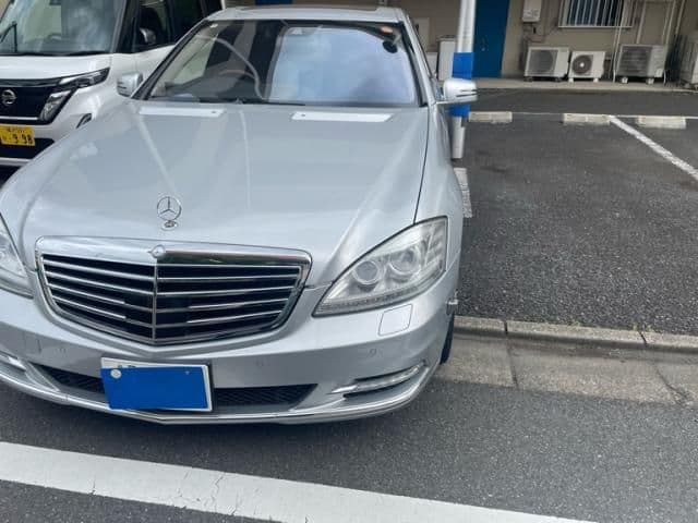 MERCEDES BENZ