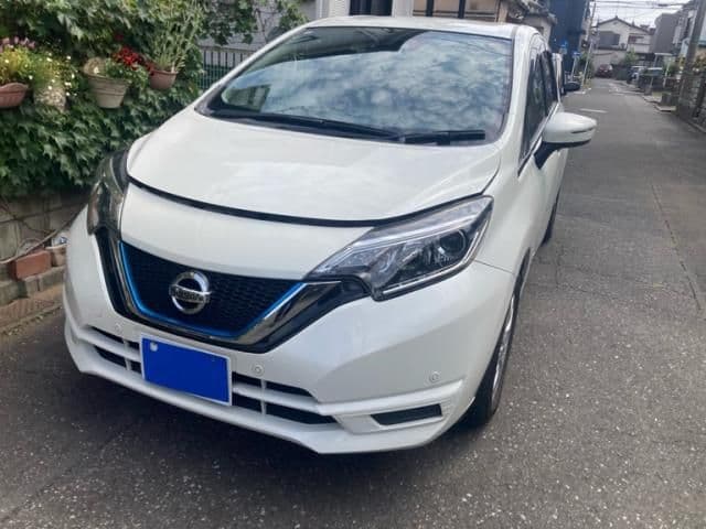 NISSAN