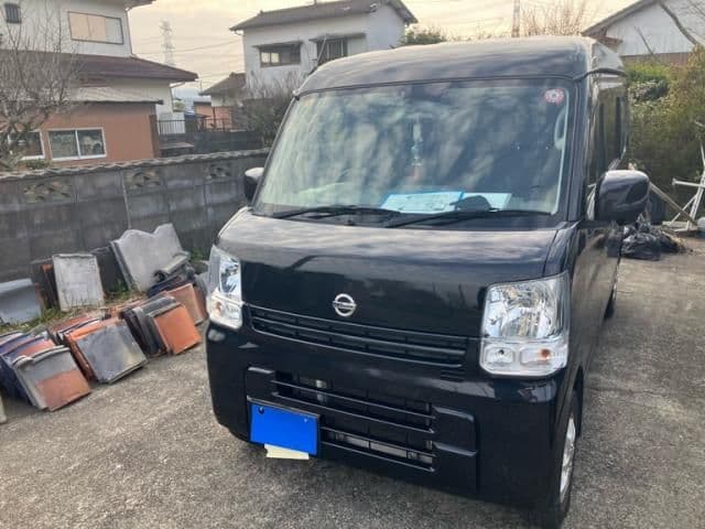 NISSAN