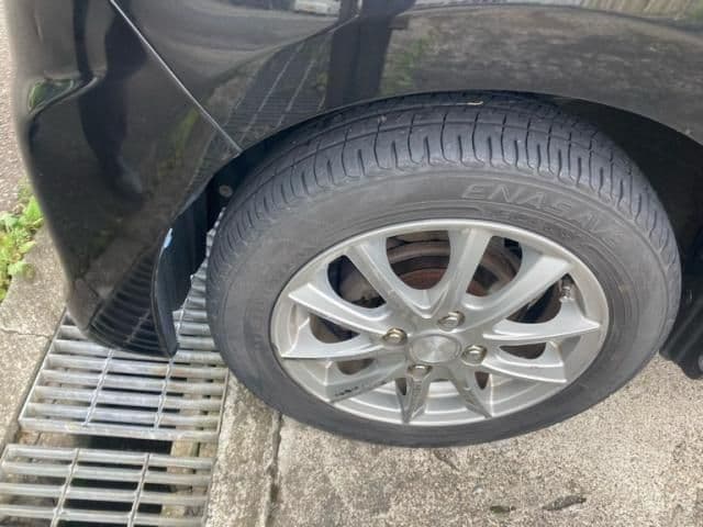 Car thumbnail 4