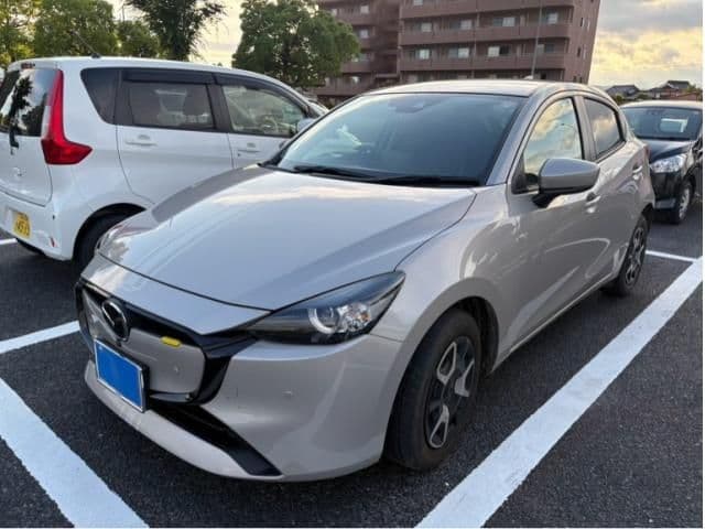 Car image 1