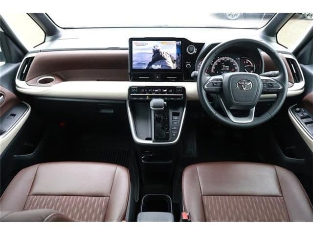 Car thumbnail 2