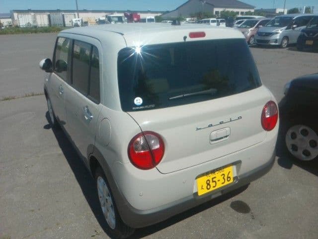 Car thumbnail 3