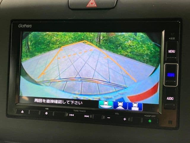 Car thumbnail 4