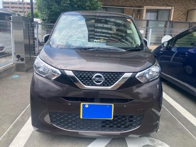 Car image 1