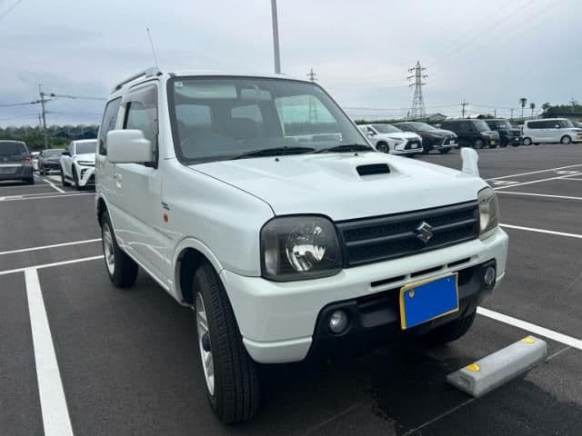 Car thumbnail 2