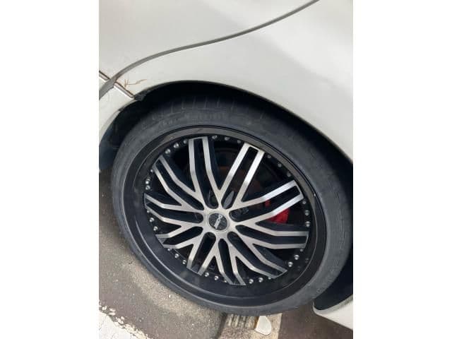 Car thumbnail 3
