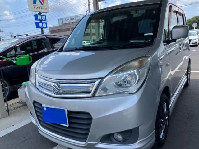 Car image 1