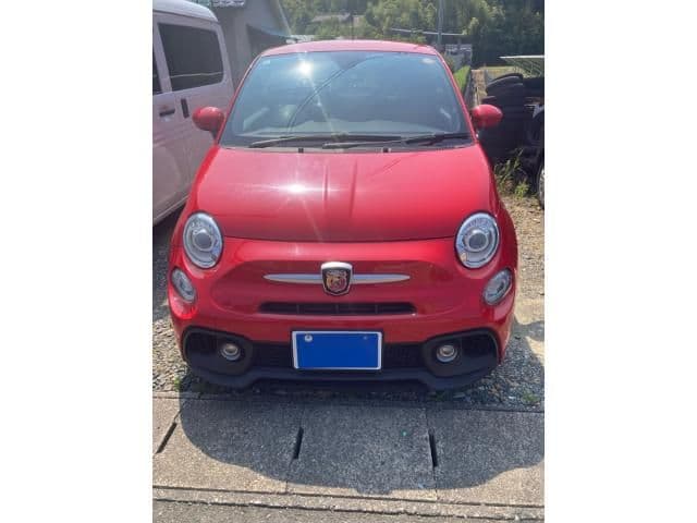 Car thumbnail 2