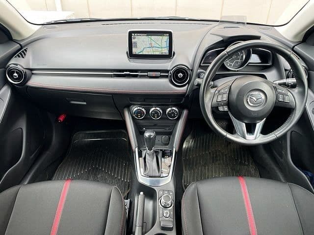 Car thumbnail 2