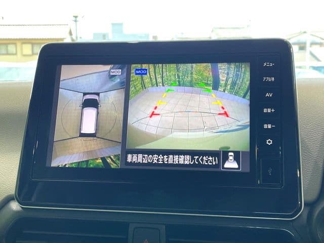 Car thumbnail 3