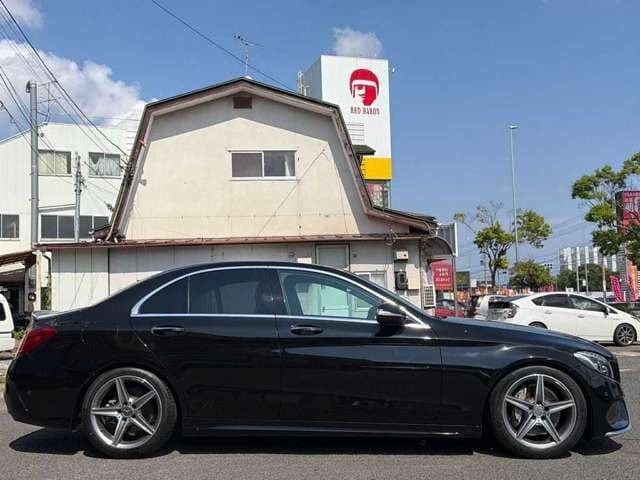 Car thumbnail 3