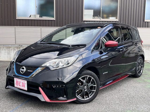 NISSAN