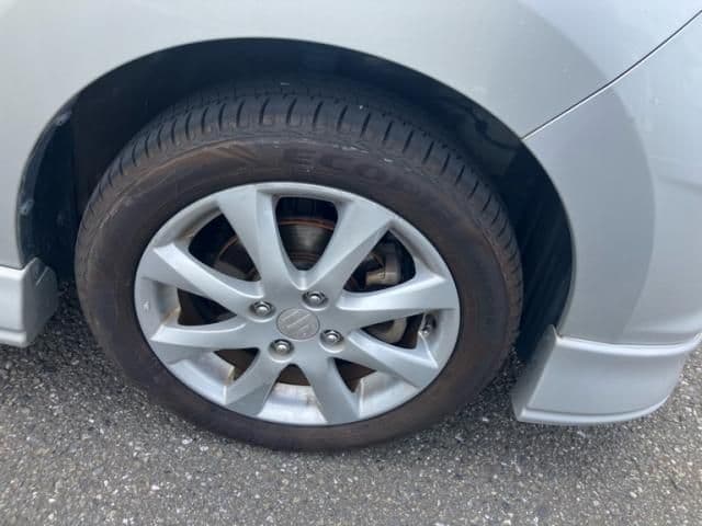 Car thumbnail 3