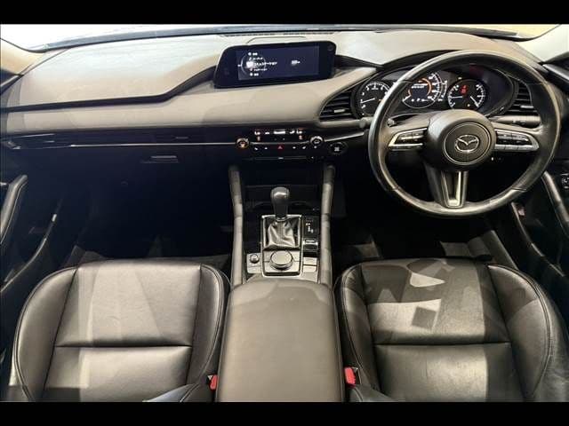 Car thumbnail 3