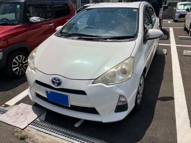 Car image 1