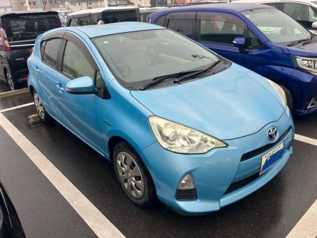 Car thumbnail 3