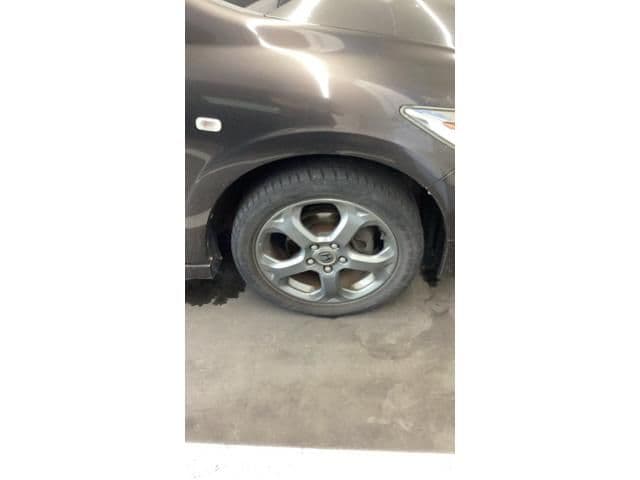 Car thumbnail 2