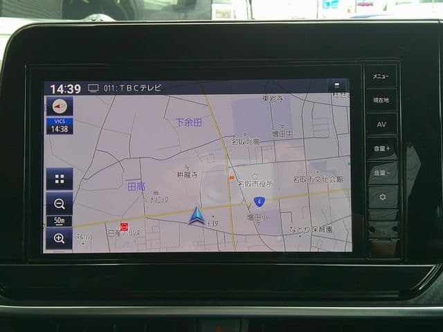 Car thumbnail 4