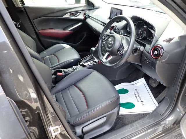 Car thumbnail 2