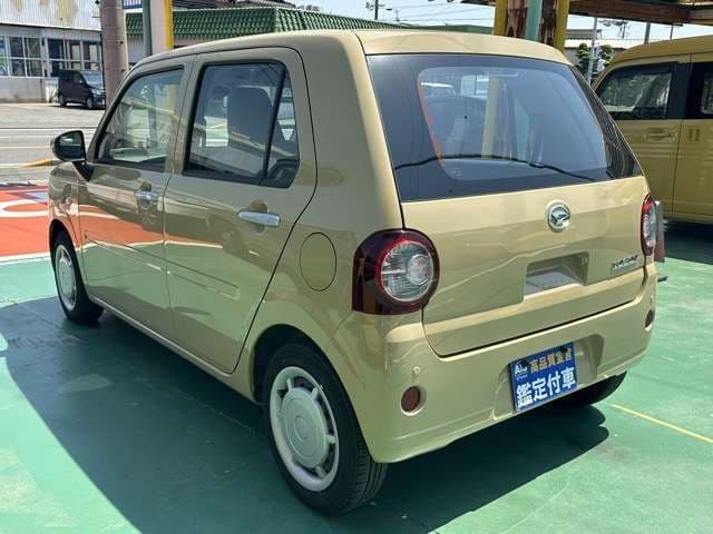Car thumbnail 4