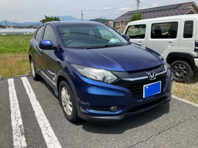 Car thumbnail 2