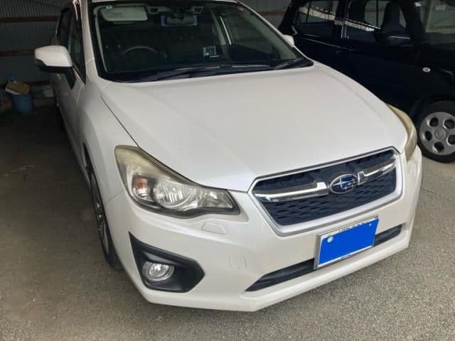 Car image 1