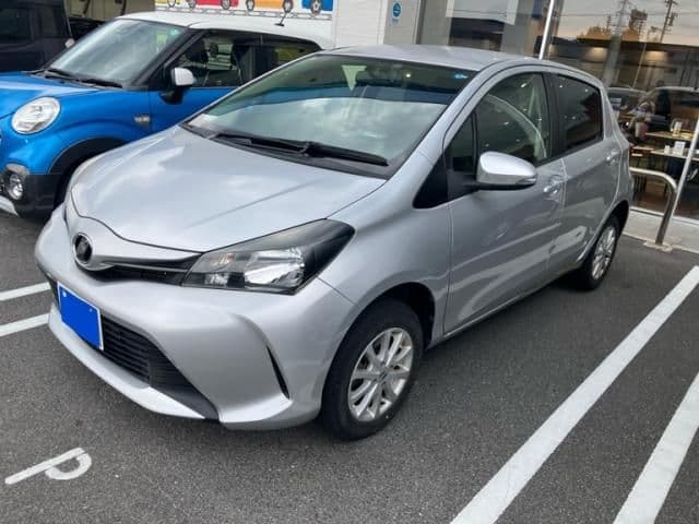 Car thumbnail 2