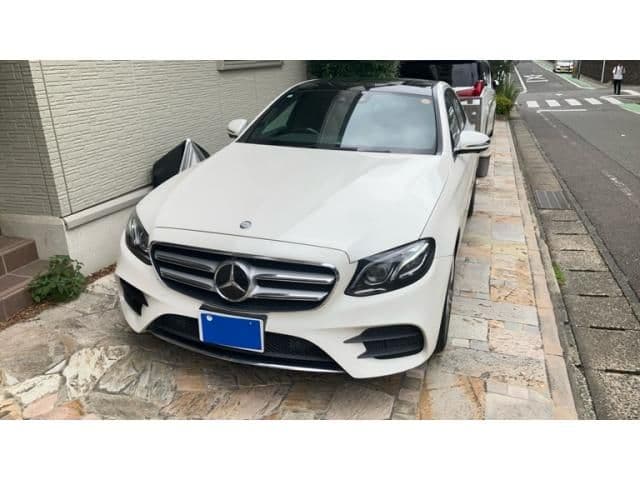 MERCEDES BENZ