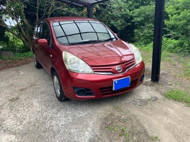NISSAN