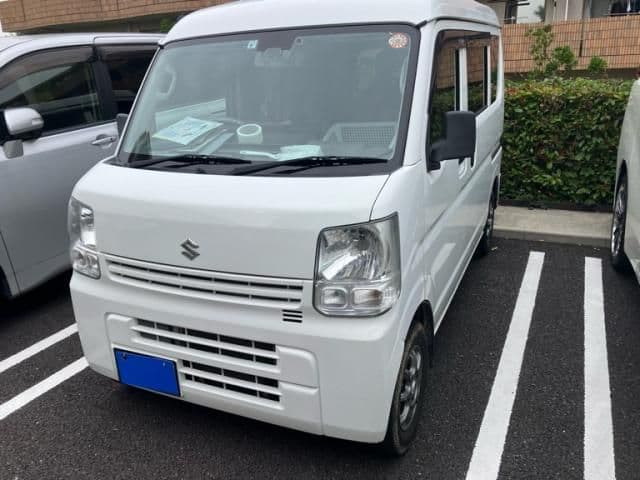 SUZUKI
