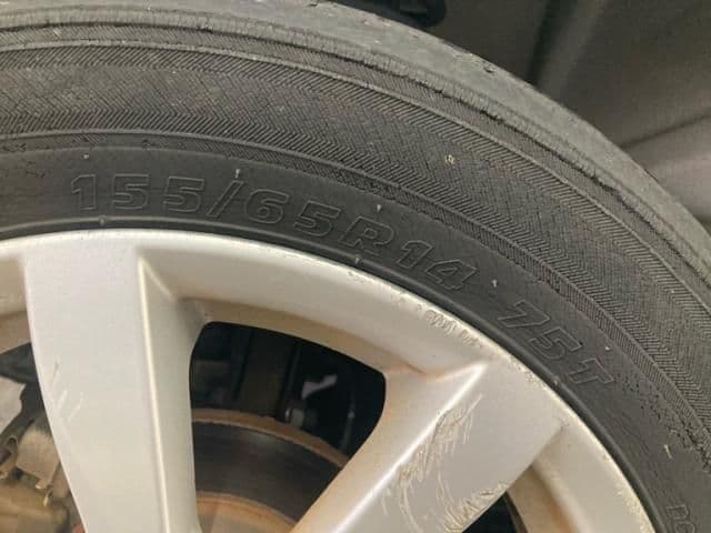 Car thumbnail 4