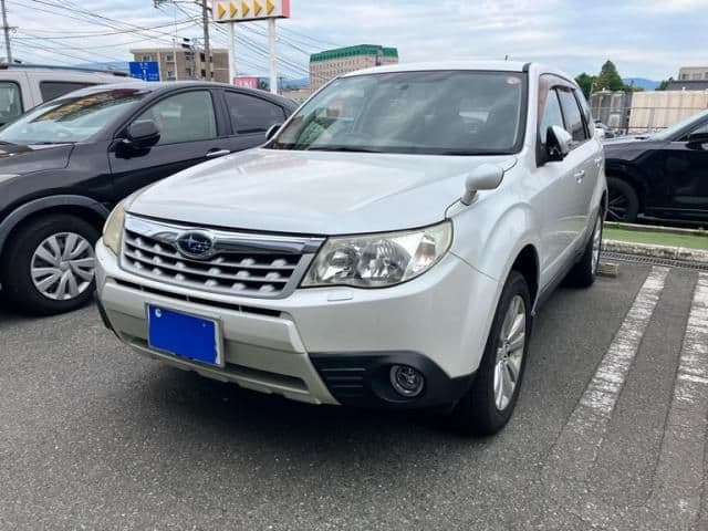 Car image 1