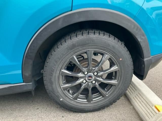 Car thumbnail 4