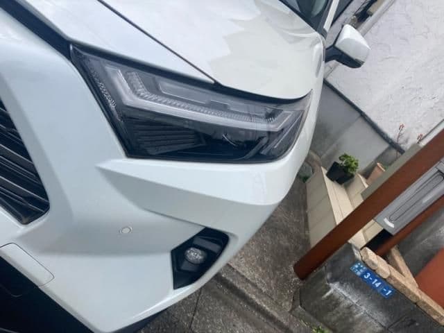 Car thumbnail 4