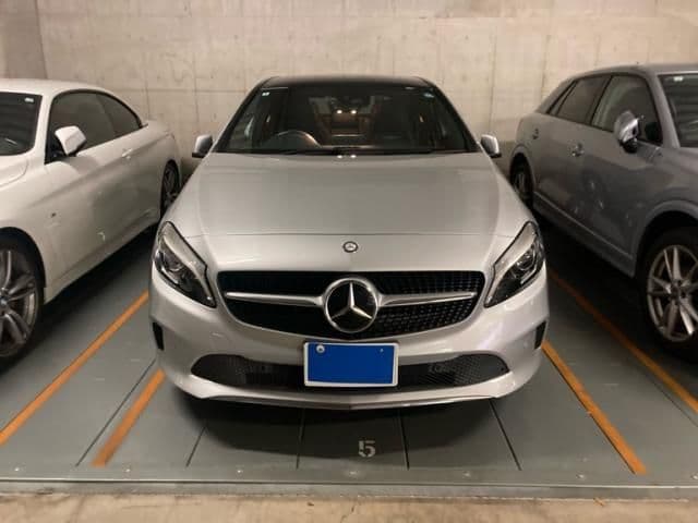 MERCEDES BENZ