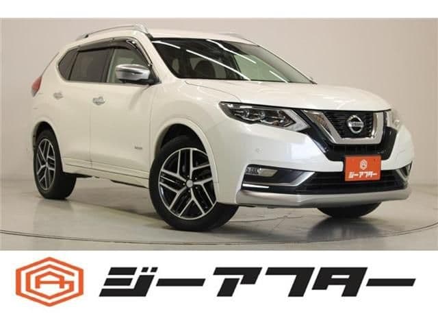 NISSAN