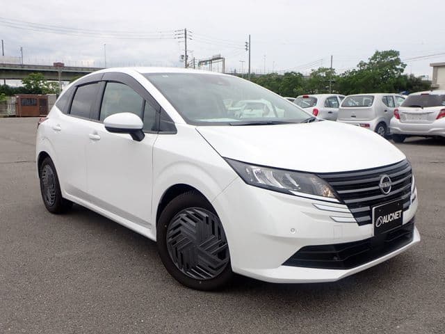 NISSAN