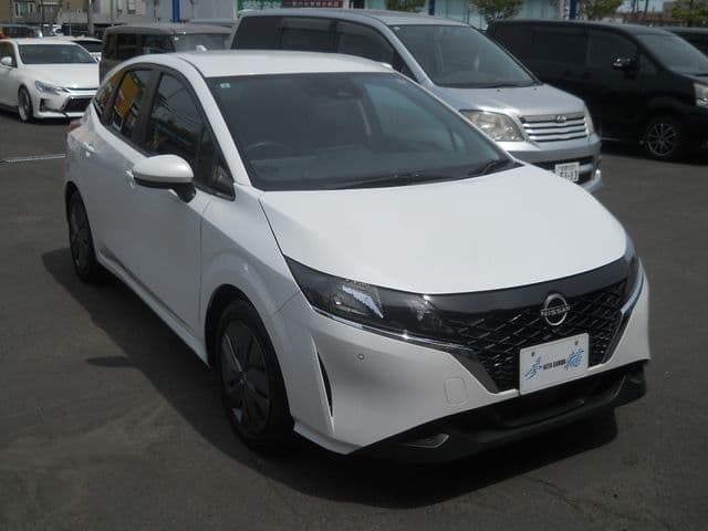 Car thumbnail 3