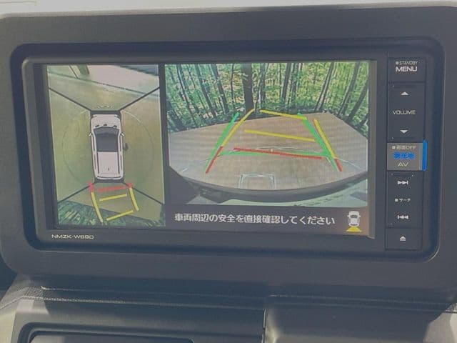 Car thumbnail 4