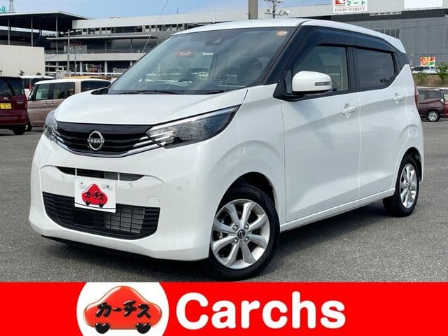 NISSAN