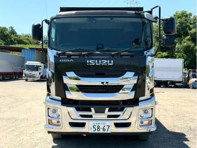 ISUZU