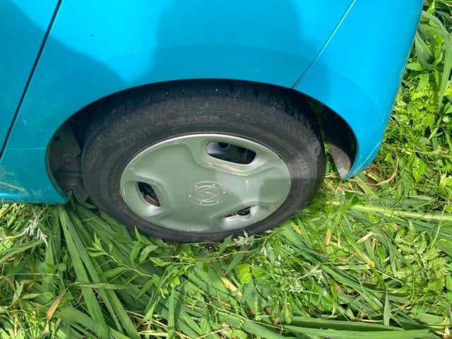 Car thumbnail 4