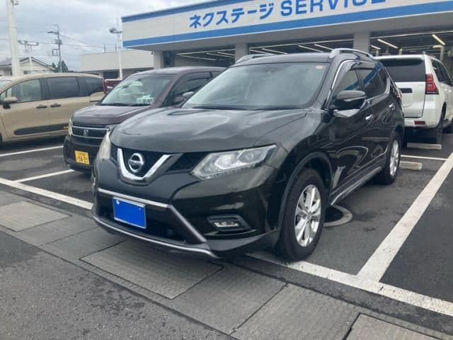 NISSAN